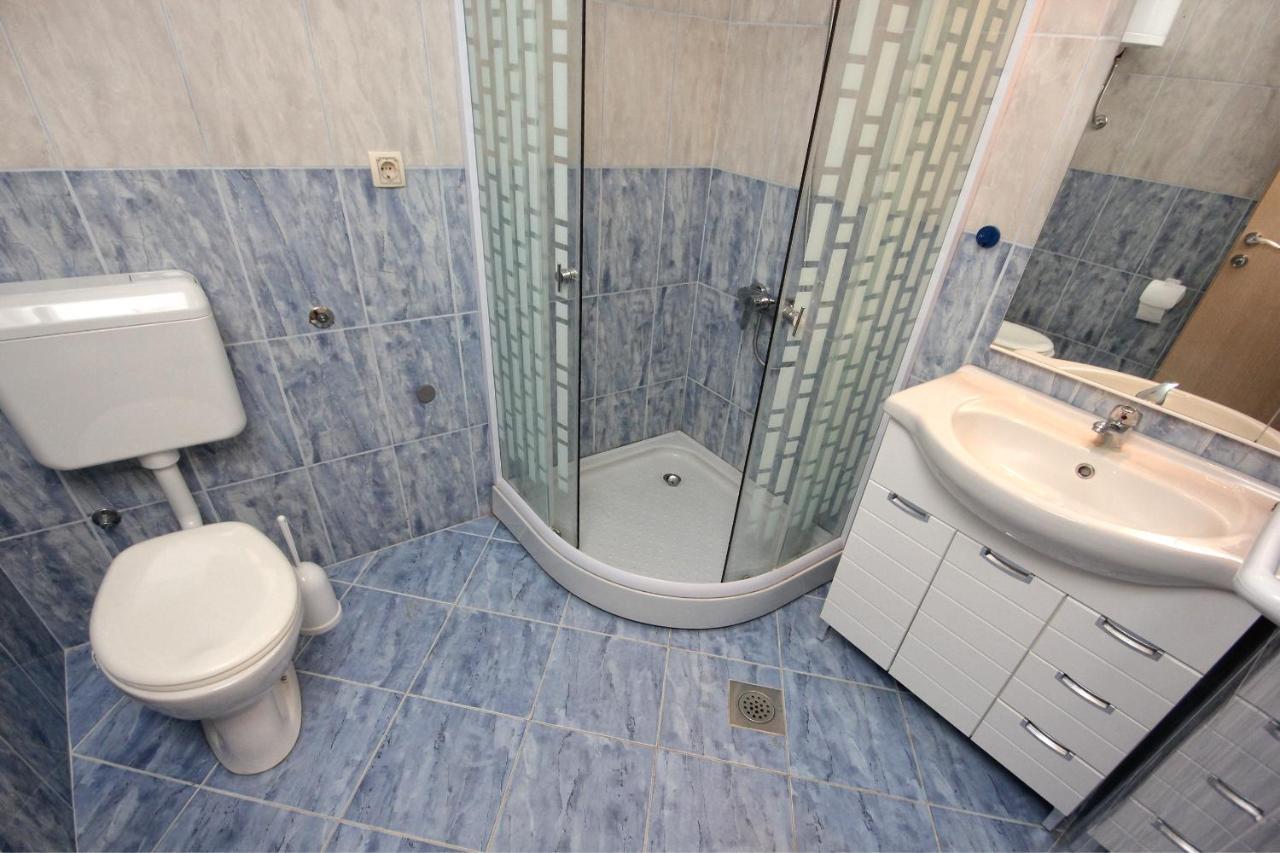 Apartments By The Sea Vlasici, Pag - 9324 Zewnętrze zdjęcie