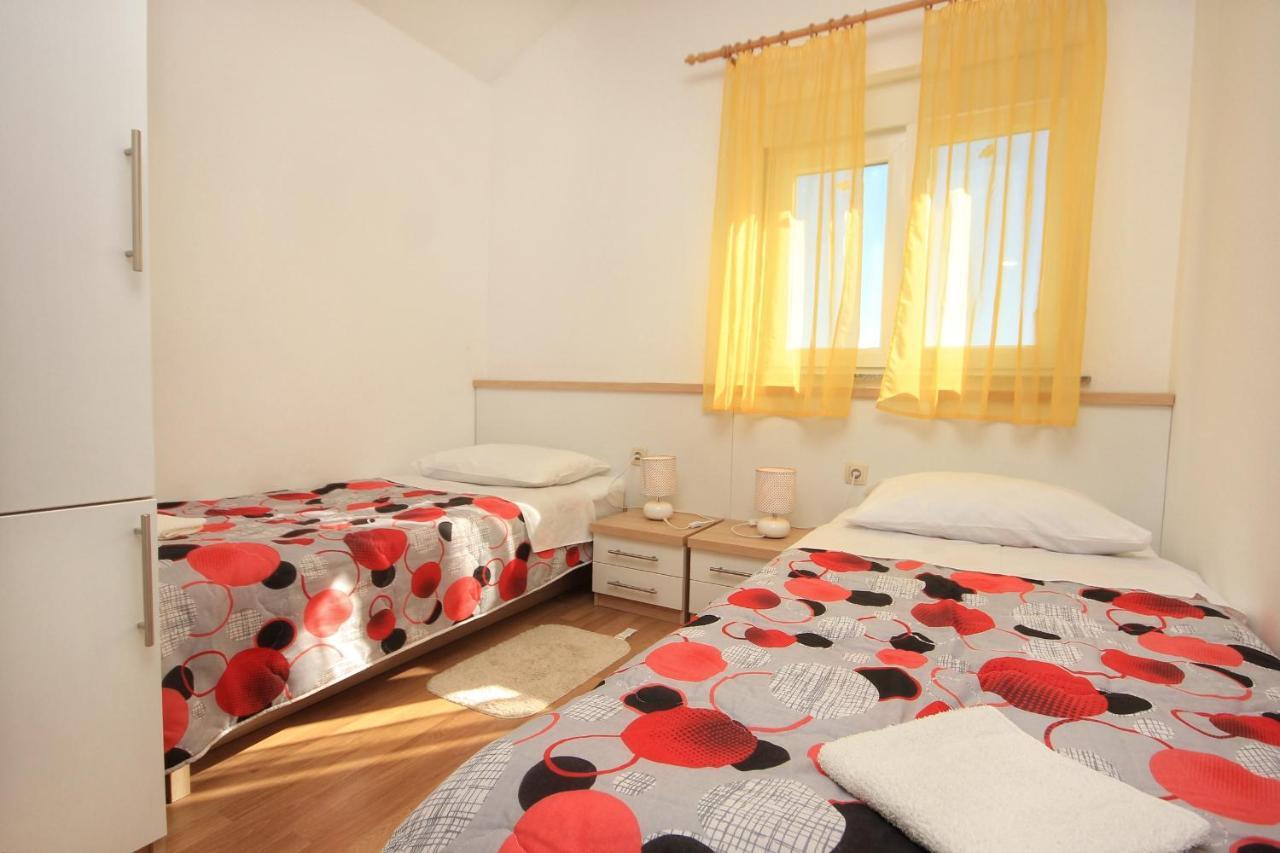 Apartments By The Sea Vlasici, Pag - 9324 Zewnętrze zdjęcie