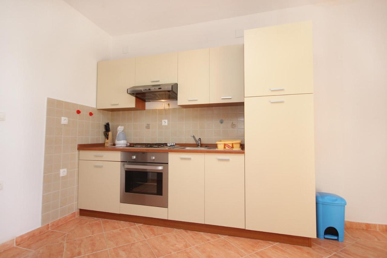 Apartments By The Sea Vlasici, Pag - 9324 Zewnętrze zdjęcie